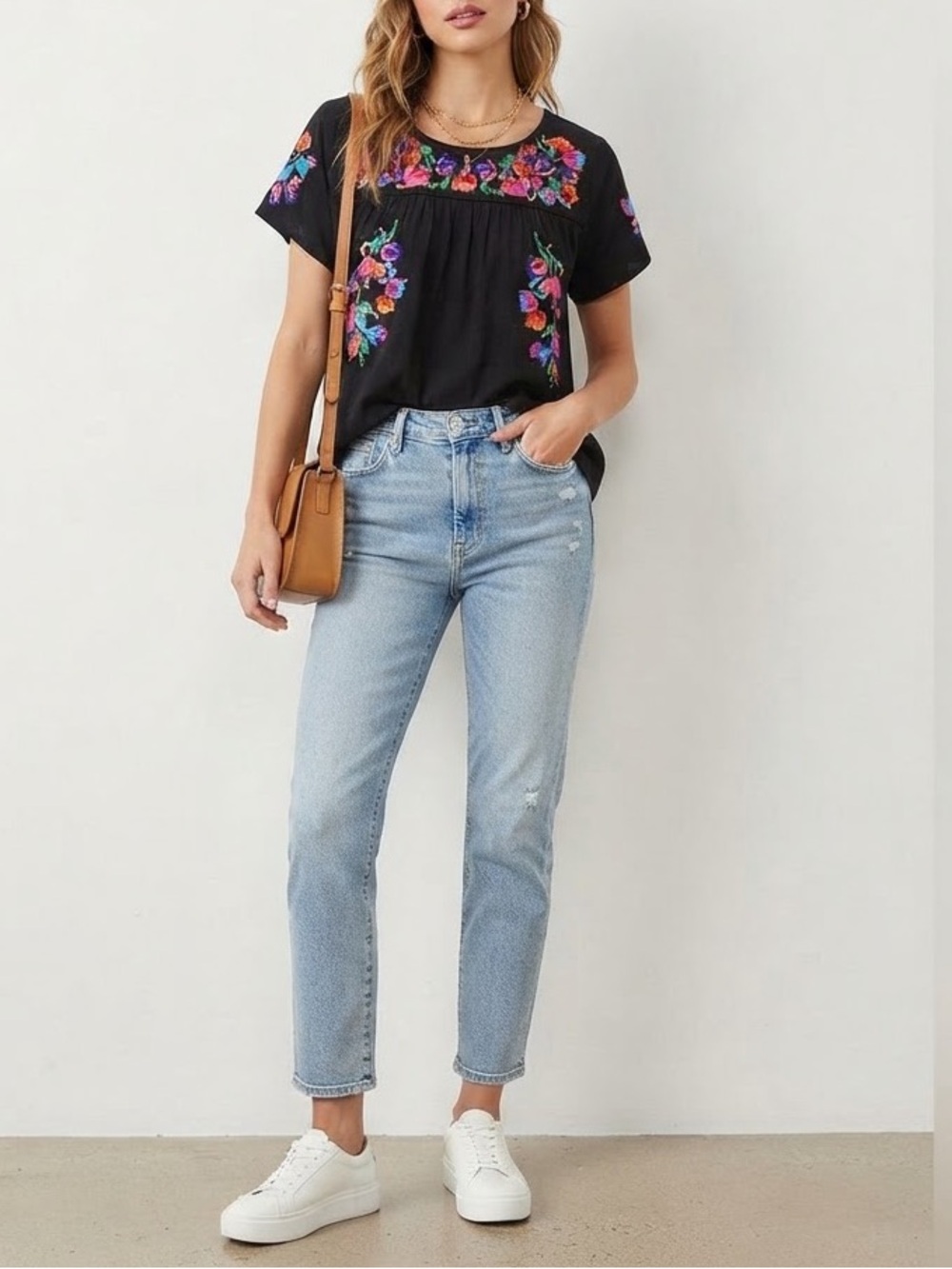 Black Embroidered Floral Short Sleeve Tunic